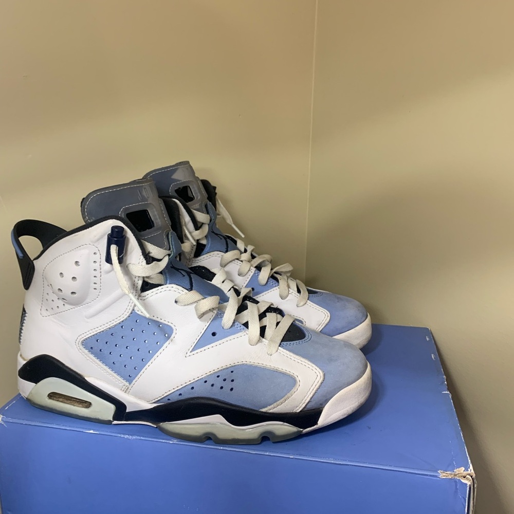 Jordan 6 unc
